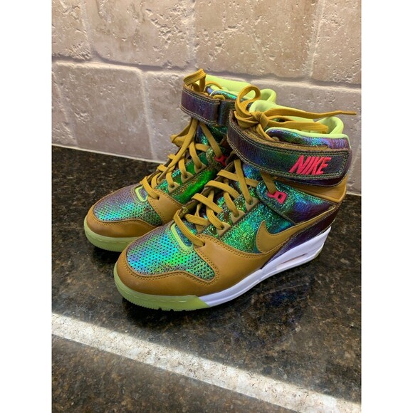 ‘14 Nike Air Revolution Sky High Premium QS World Cup Gold Trophy Pack Size 8.5W - Picture 2 of 12